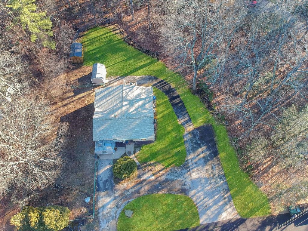 8 Cheney Drive Hudson, NH 03051 - Photo 18 of 57