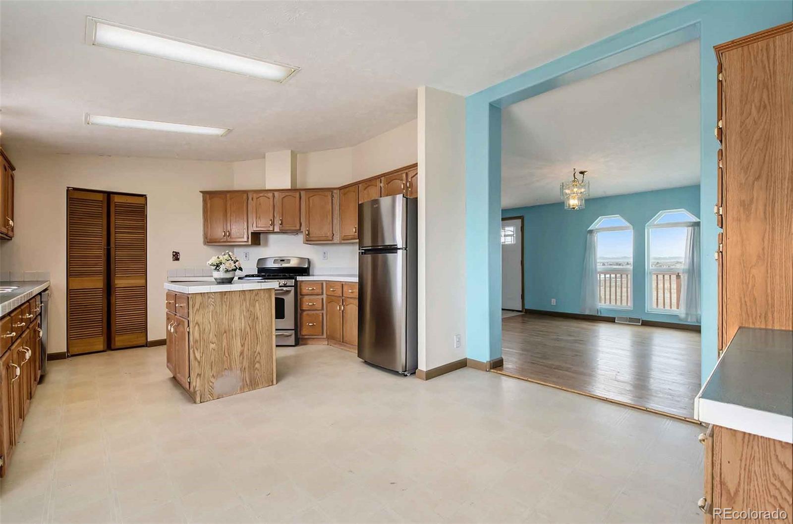 1258 South Split Rock Road Bennett, CO 80102 - Photo 13 of 40 Gallery Image 13