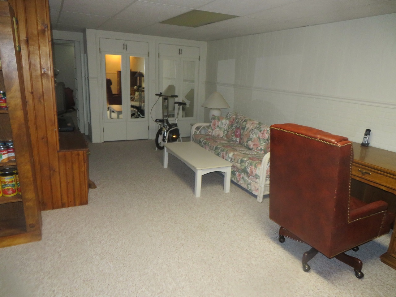 184 Country Court Road Loogootee, IN 47553 - Photo 11 of 16 Gallery Image 11