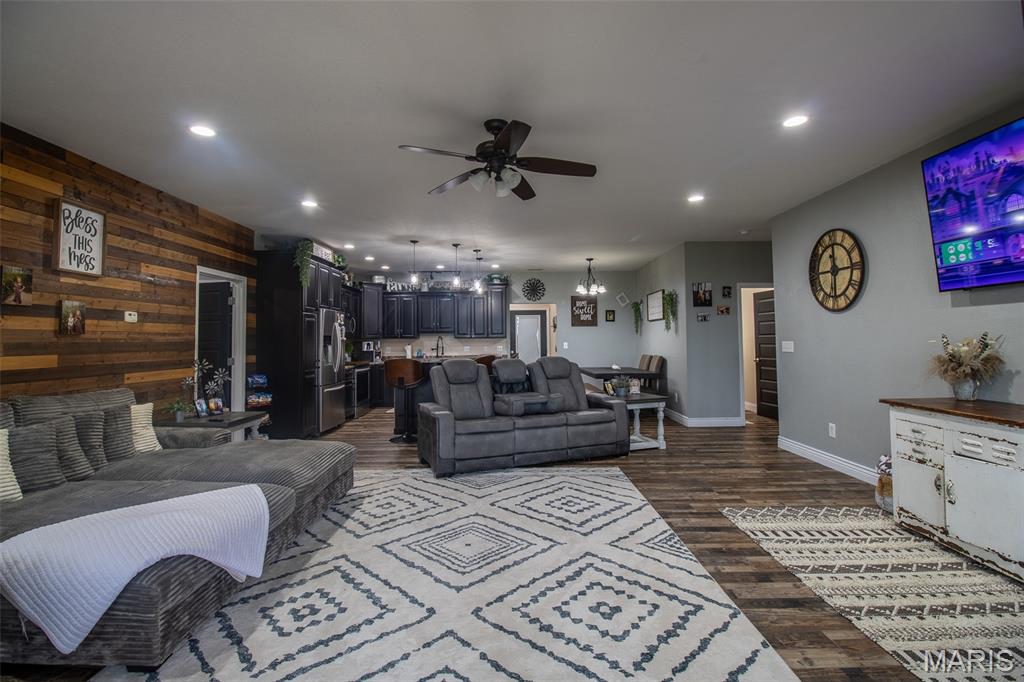 10076 Puckett Road Potosi, MO 63664 - Photo 8 of 34