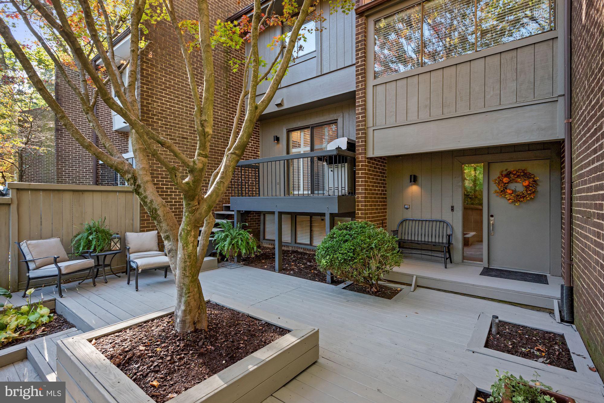 12027 Insha Court Reston, VA 20191 - Photo 1 of 27 Welcome Home!