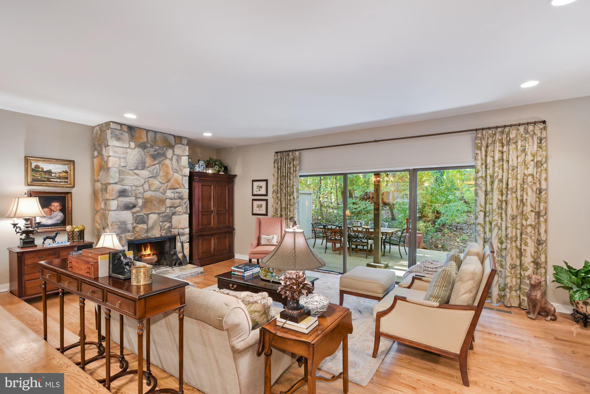12027 Insha Court Reston, VA 20191 - Photo 11 of 27