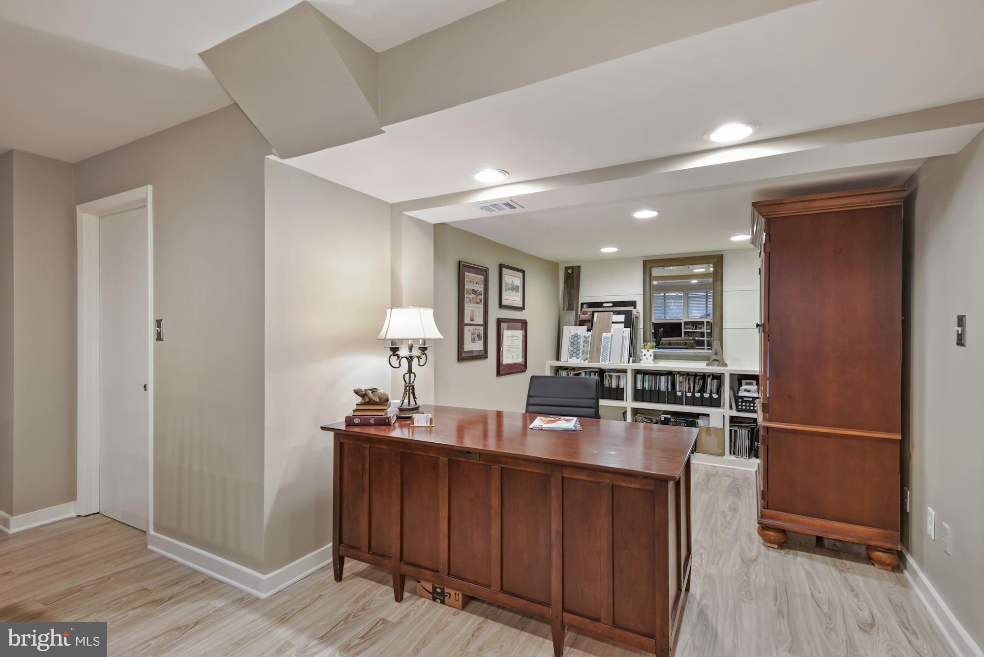 12027 Insha Court Reston, VA 20191 - Photo 23 of 27