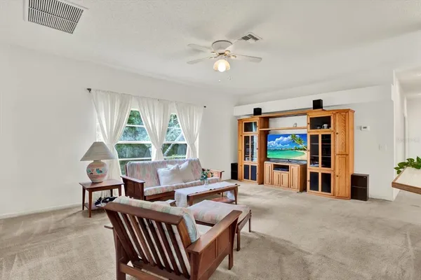 $465,000 | 2433 Saddlewood Lane, Palm Harbor, FL 34685