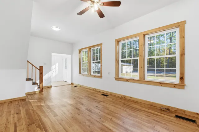 $299,000 | 613 Highway 118, Canaan, NH 03741