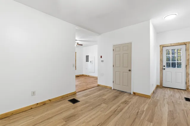 $299,000 | 613 Highway 118, Canaan, NH 03741