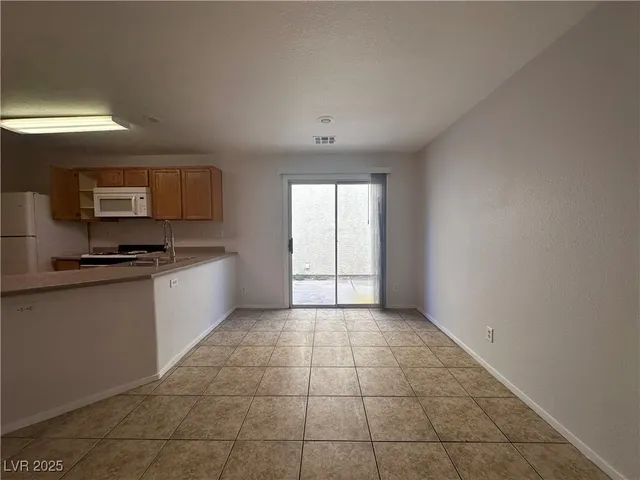 $1,775 | 9977 Fragile Fields Street, Las Vegas, NV 89183