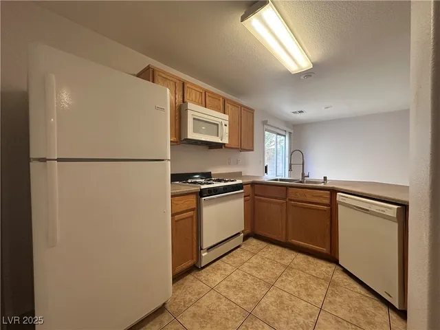 $1,775 | 9977 Fragile Fields Street, Las Vegas, NV 89183