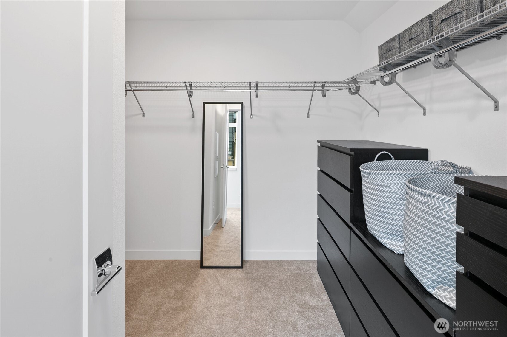 3531 Wallingford Avenue North Seattle, WA 98103 - Photo 19 of 33 a view of a walk in closet