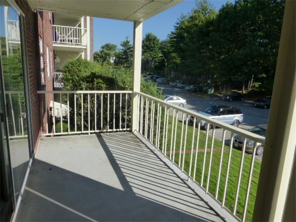 30 Hamilton Road, Unit 201 Arlington, MA 02474 - Photo 3 of 16 Gallery Image 3