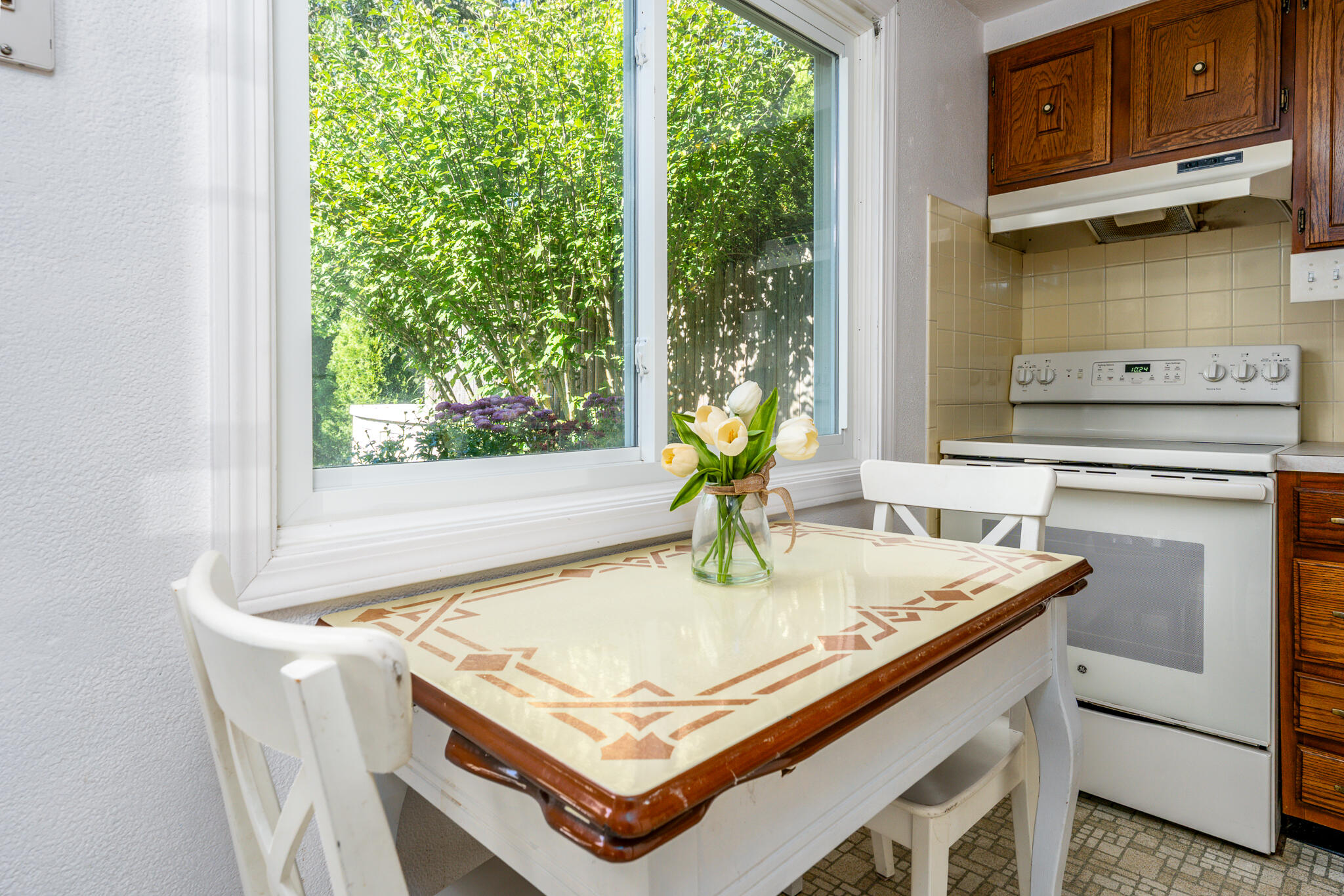 31 Katharyn Michael Road Yarmouth Port, MA 02675 - Photo 12 of 24 kitchen2