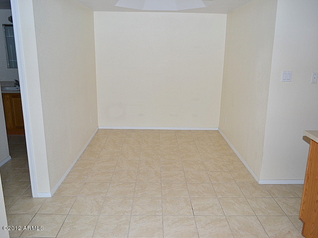 2855 South Ext Road, Unit 209 Mesa, AZ 85210 - Photo 20 of 41 023-272580-dining-room-1