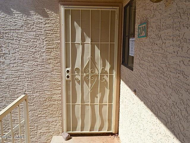 2855 South Ext Road, Unit 209 Mesa, AZ 85210 - Photo 24 of 41 023-272580-front-door