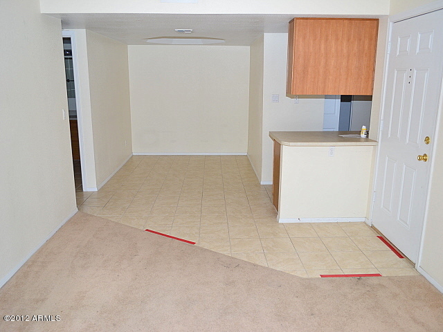 2855 South Ext Road, Unit 209 Mesa, AZ 85210 - Photo 34 of 41 023-272580-living-room-3