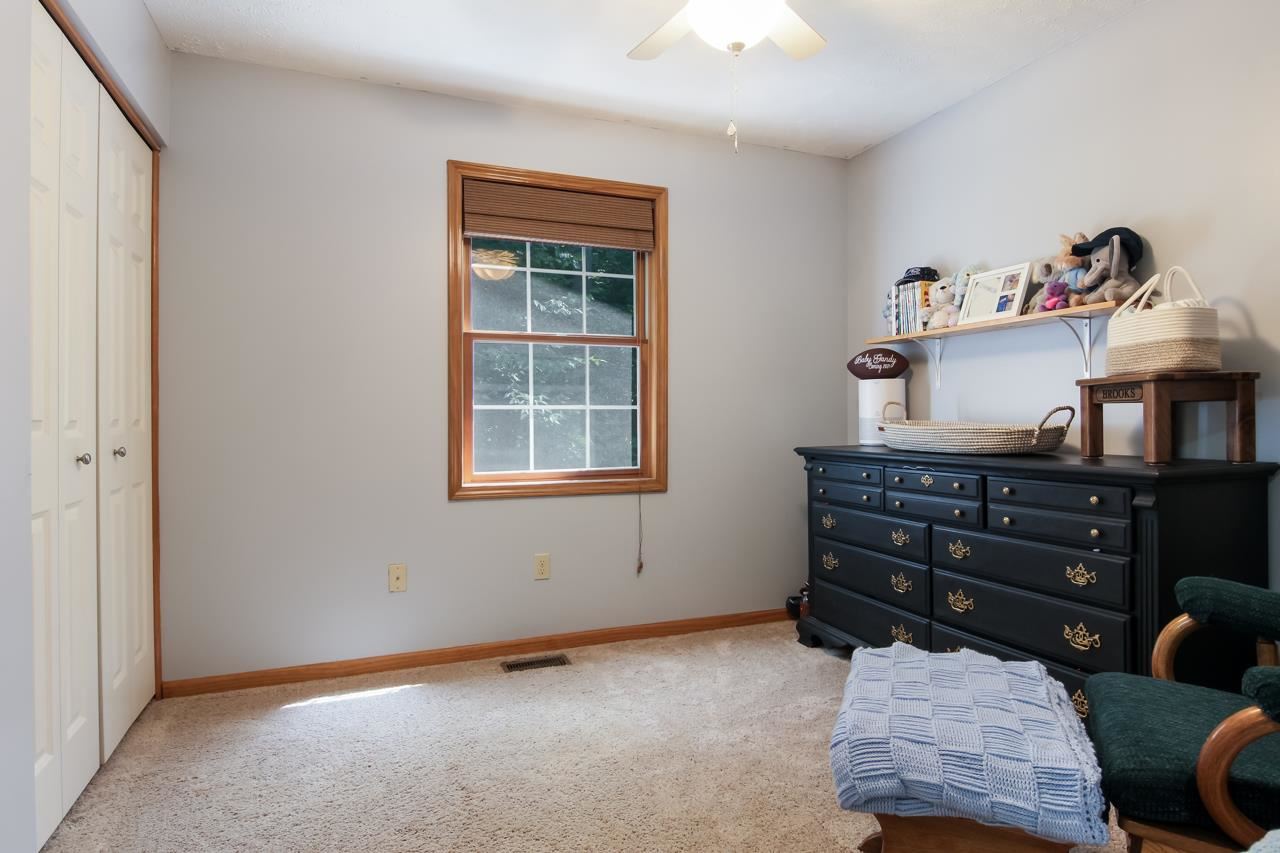 5150 Goodrick Road Traverse City, MI 49684 - Photo 25 of 31 1892468-24.JPG