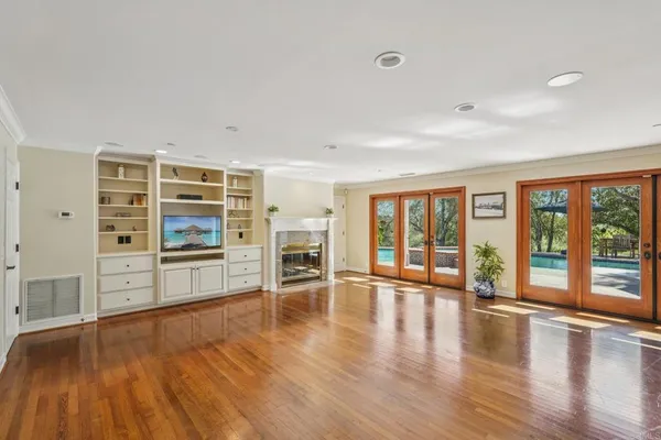 $1,465,000 | 707 Live Oak Park Road South, Fallbrook, CA 92028