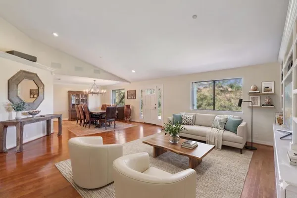$1,465,000 | 707 Live Oak Park Road South, Fallbrook, CA 92028