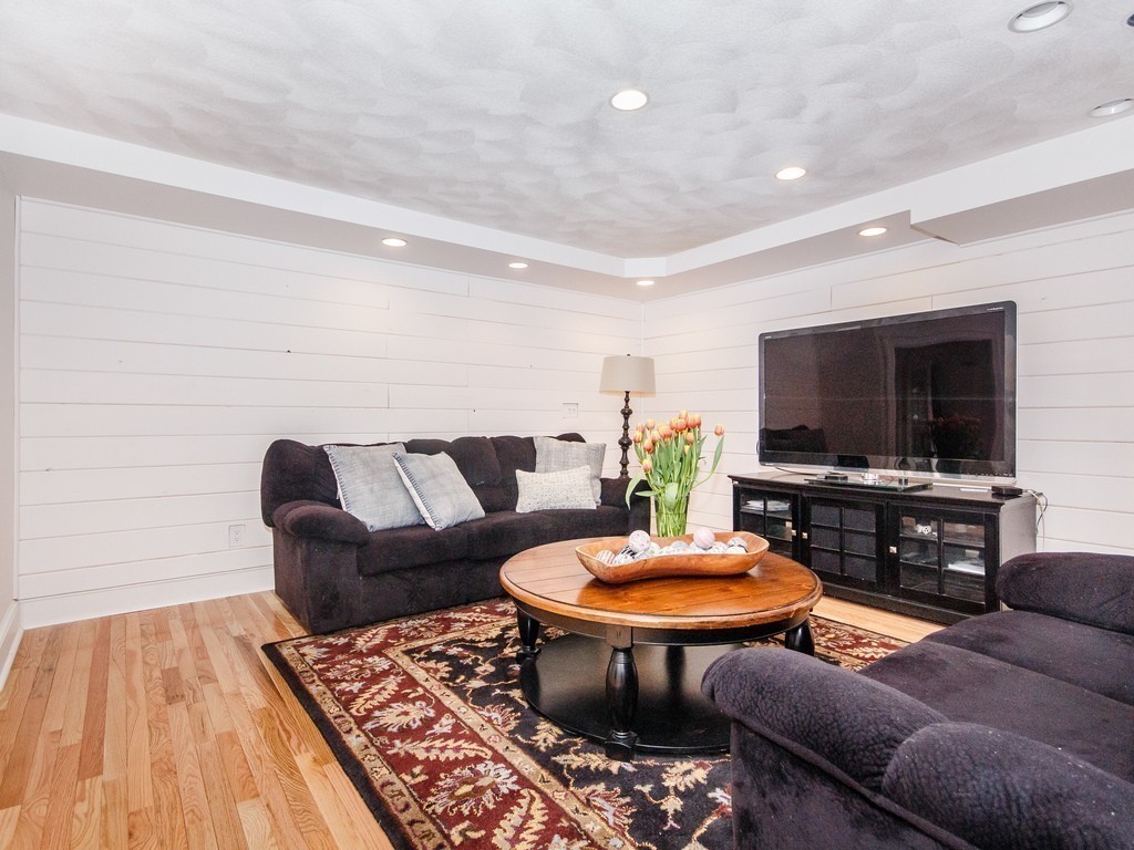 125 Loring Road Winthrop, MA 02152 - Photo 3 of 23 Gallery Image 3
