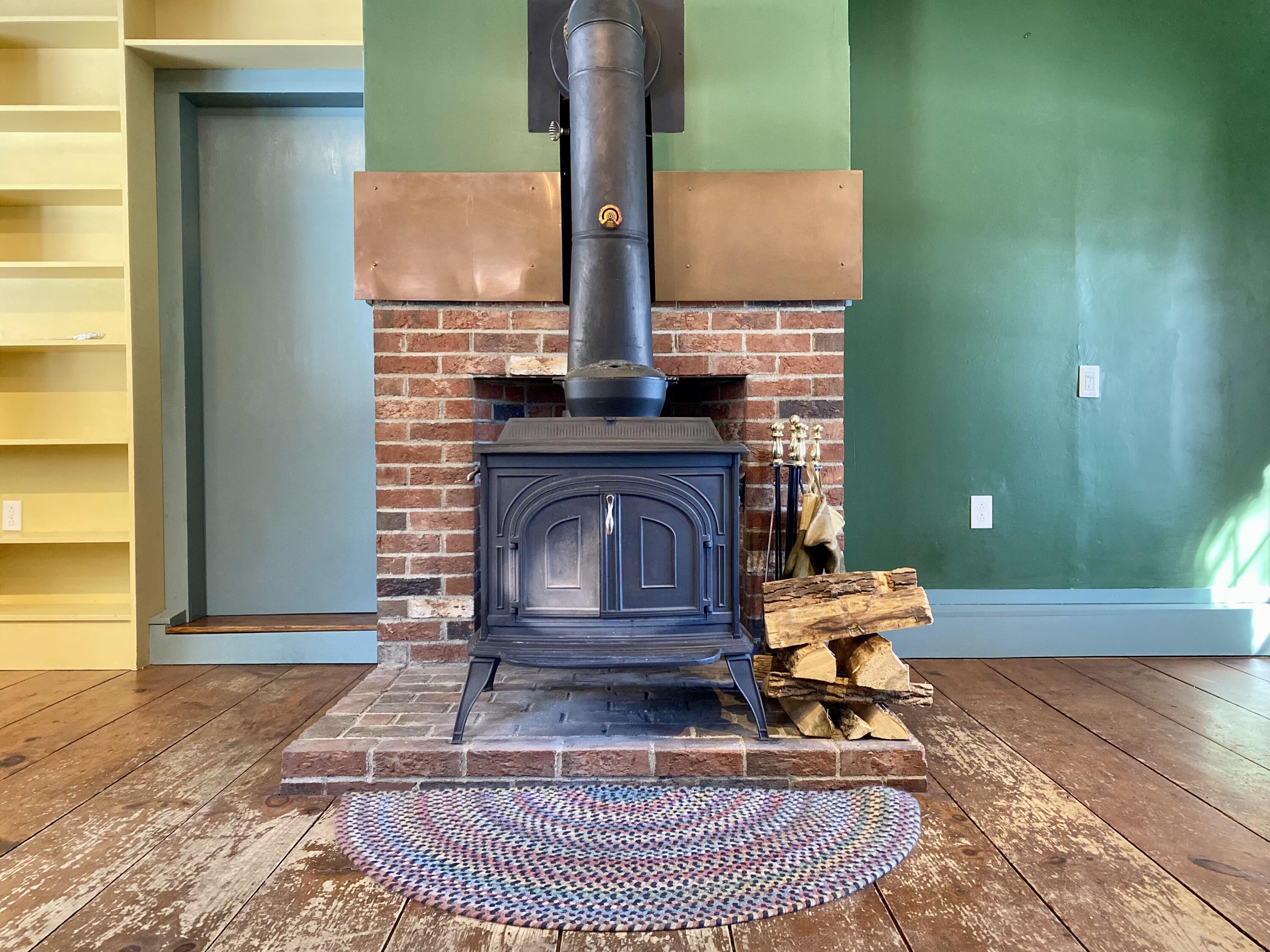 16 Ridge Road Waterville, ME 04901 - Photo 9 of 26 Den/Library