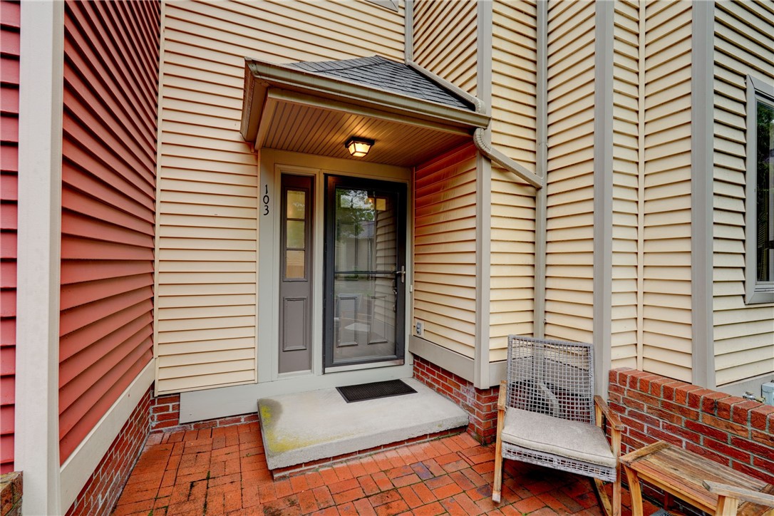 103 Cornhill Place Rochester, NY 14608 - Photo 4 of 35 Front porch of 103 Cornhill