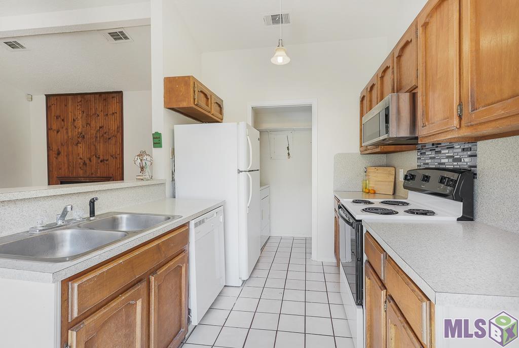 8059 Summa Avenue, Unit C Baton Rouge, LA 70809 - Photo 5 of 19