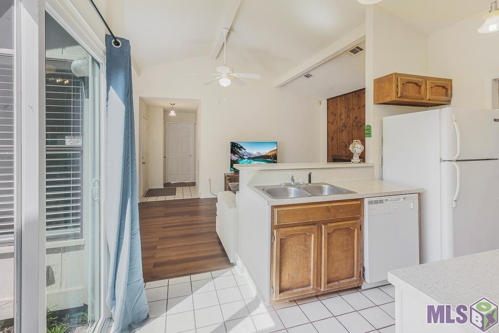 8059 Summa Avenue, Unit C Baton Rouge, LA 70809 - Photo 6 of 19