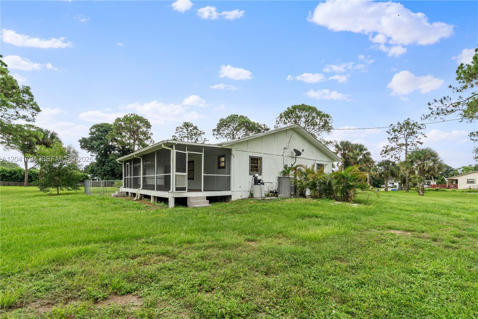 9949 154th Road North Jupiter, FL 33478 - Photo 9 of 33
