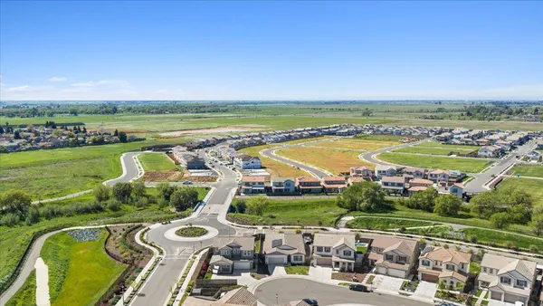 $635,000 | 390 Lexington Court, Lincoln, CA 95648