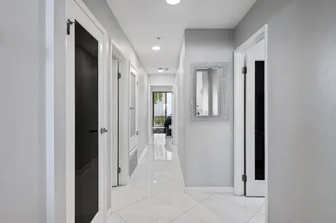 $385,000 | 2601 South Broadmoor Drive, Unit 24, Palm Springs, CA 92264