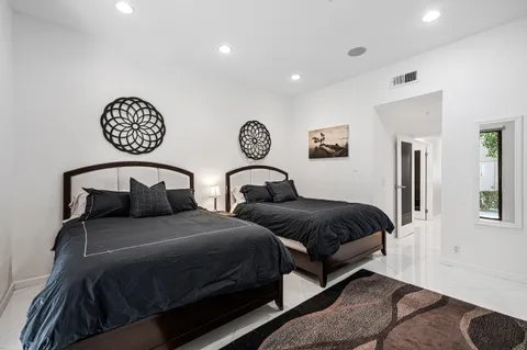 $385,000 | 2601 South Broadmoor Drive, Unit 24, Palm Springs, CA 92264