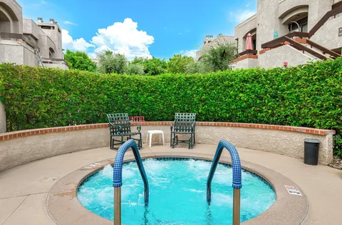 $385,000 | 2601 South Broadmoor Drive, Unit 24, Palm Springs, CA 92264