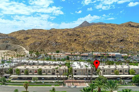 $385,000 | 2601 South Broadmoor Drive, Unit 24, Palm Springs, CA 92264