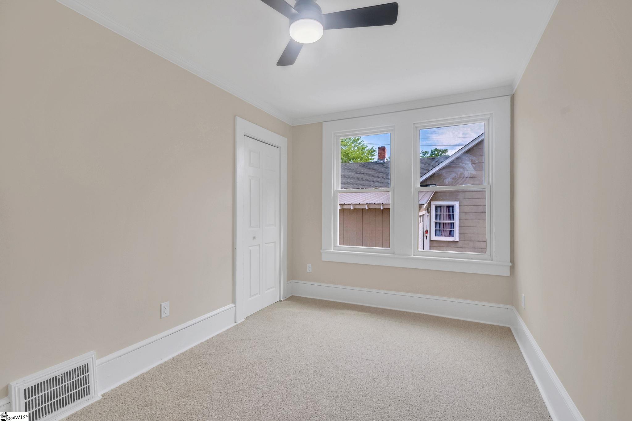 313 Furman Hall Road Greenville, SC 29609 - Photo 12 of 35 Gallery Image 12