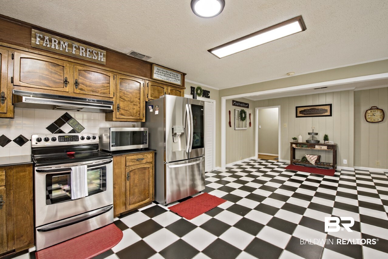 5396 Hartley Road Satsuma, AL 36572 - Photo 7 of 48