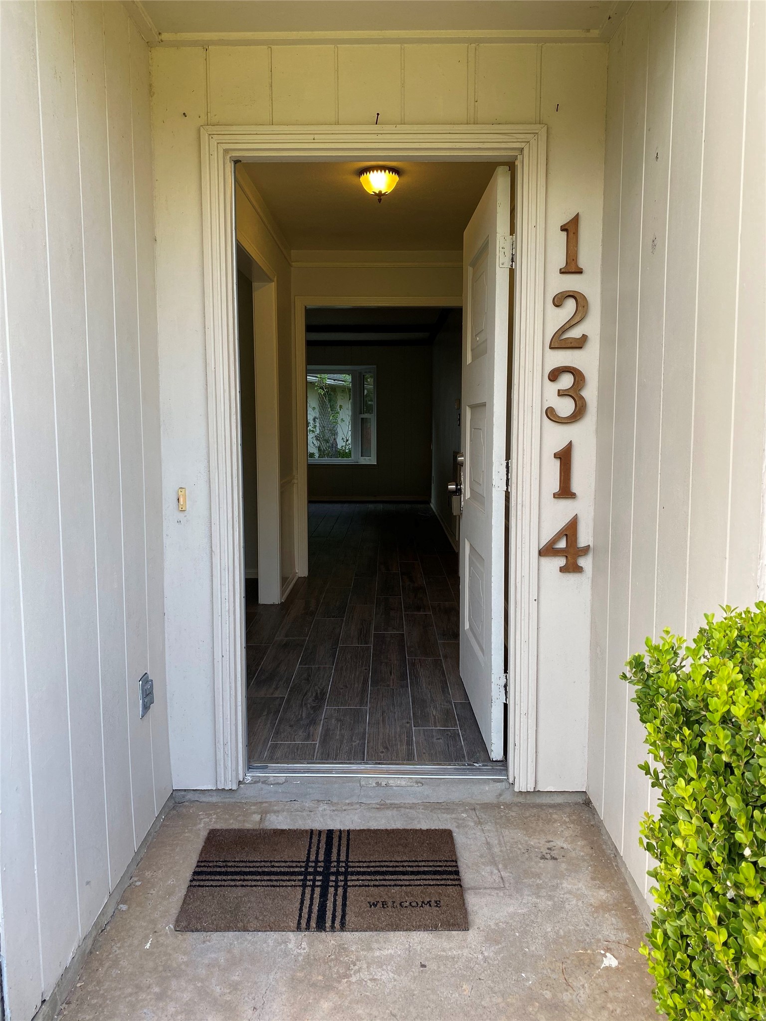 12314 Rincon Drive Houston, TX 77077 - Photo 3 of 36 Welcome Home