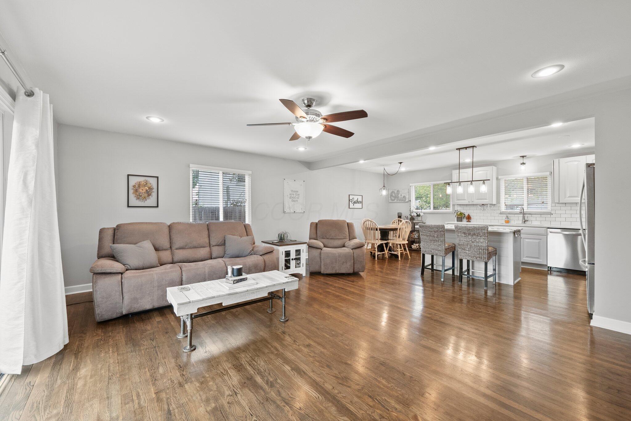 3544 Devin Road Grove City, OH 43123 - Photo 7 of 39 DSC07594