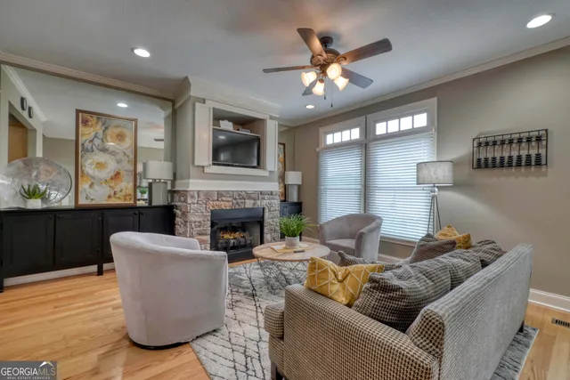 $549,900 | 1411 Lakeside Road, Hiawassee, GA 30546