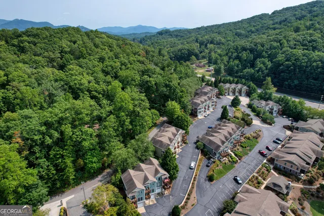 $549,900 | 1411 Lakeside Road, Hiawassee, GA 30546