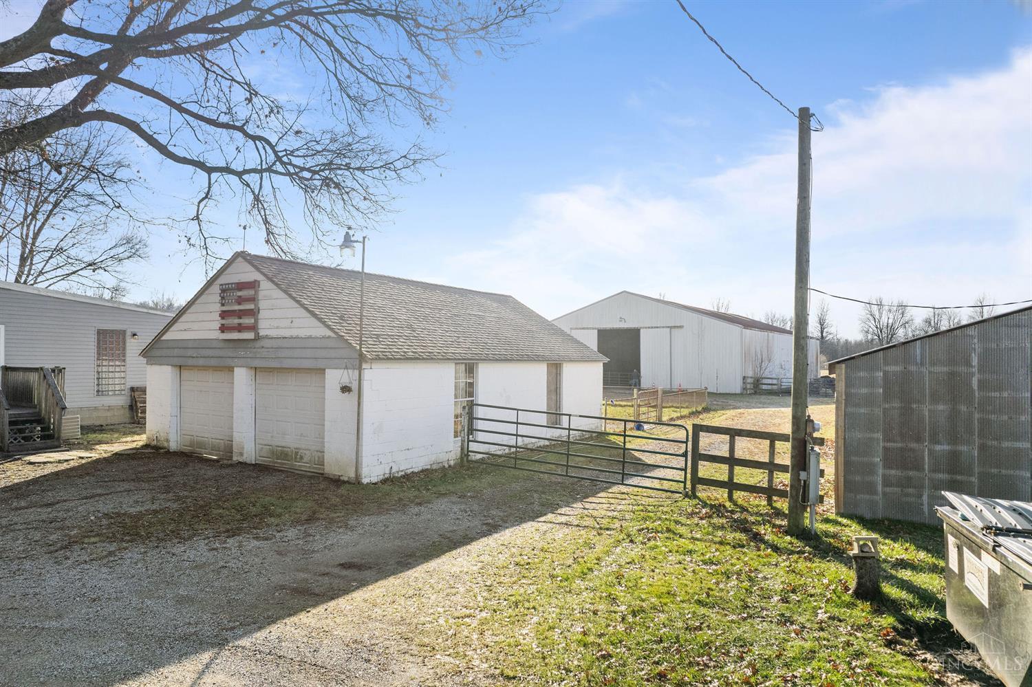 3379 Patterson Road Bethel, OH 45106 - Photo 33 of 54