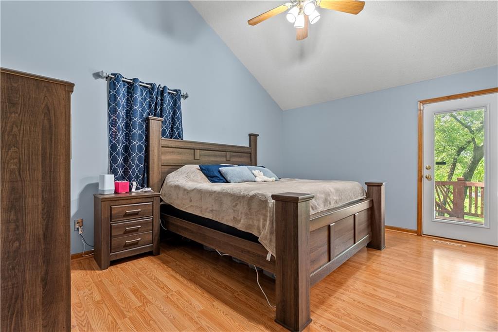 10007 East 70th Terrace Raytown, MO 64133 - Photo 16 of 43