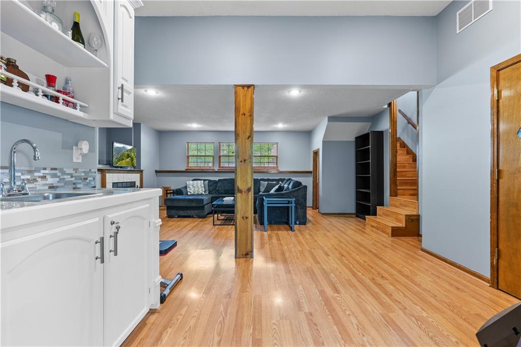 10007 East 70th Terrace Raytown, MO 64133 - Photo 31 of 43