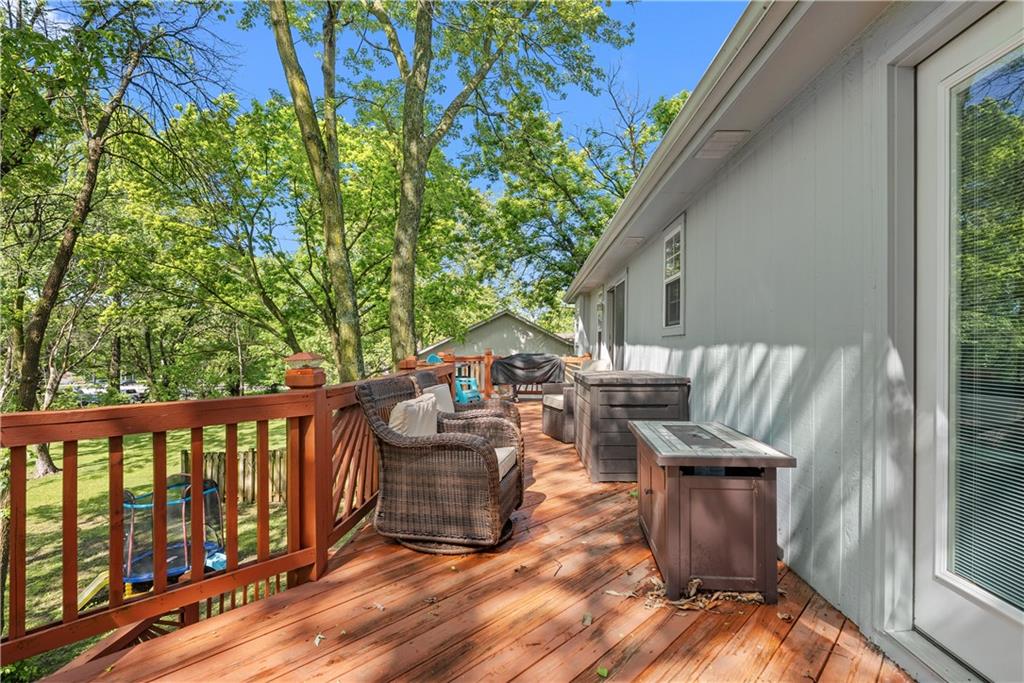 10007 East 70th Terrace Raytown, MO 64133 - Photo 34 of 43