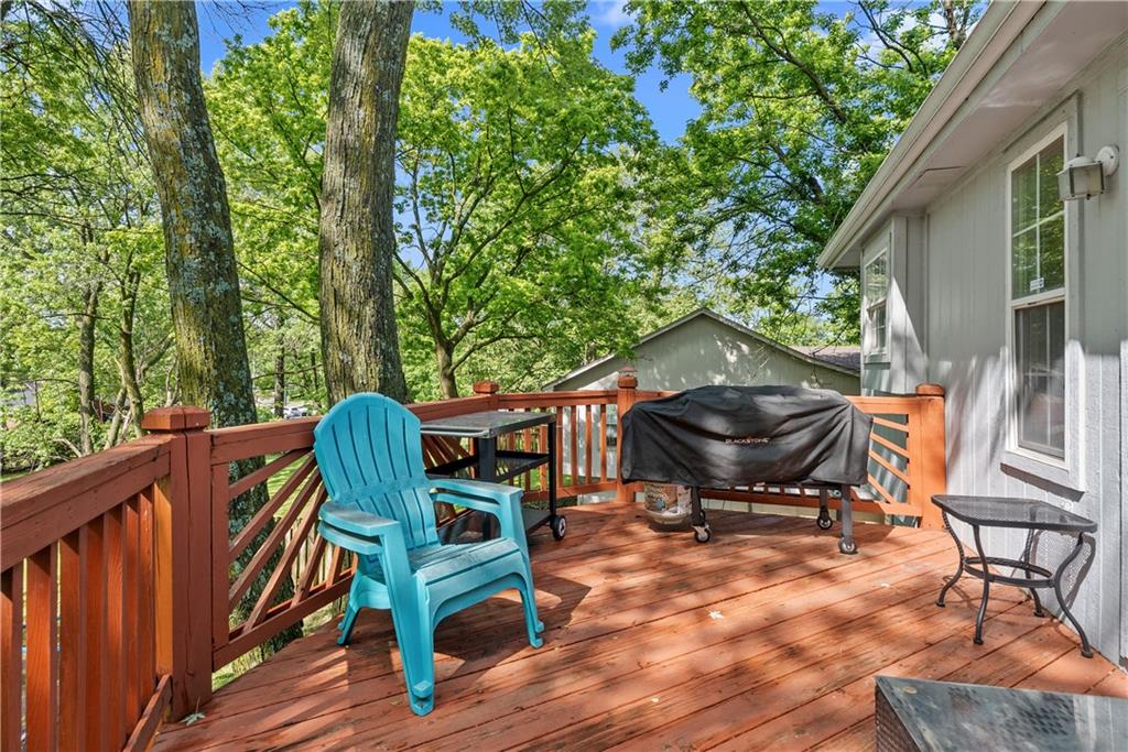10007 East 70th Terrace Raytown, MO 64133 - Photo 36 of 43