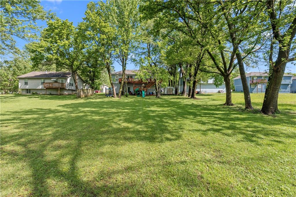 10007 East 70th Terrace Raytown, MO 64133 - Photo 39 of 43