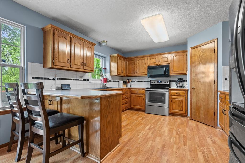 10007 East 70th Terrace Raytown, MO 64133 - Photo 10 of 43