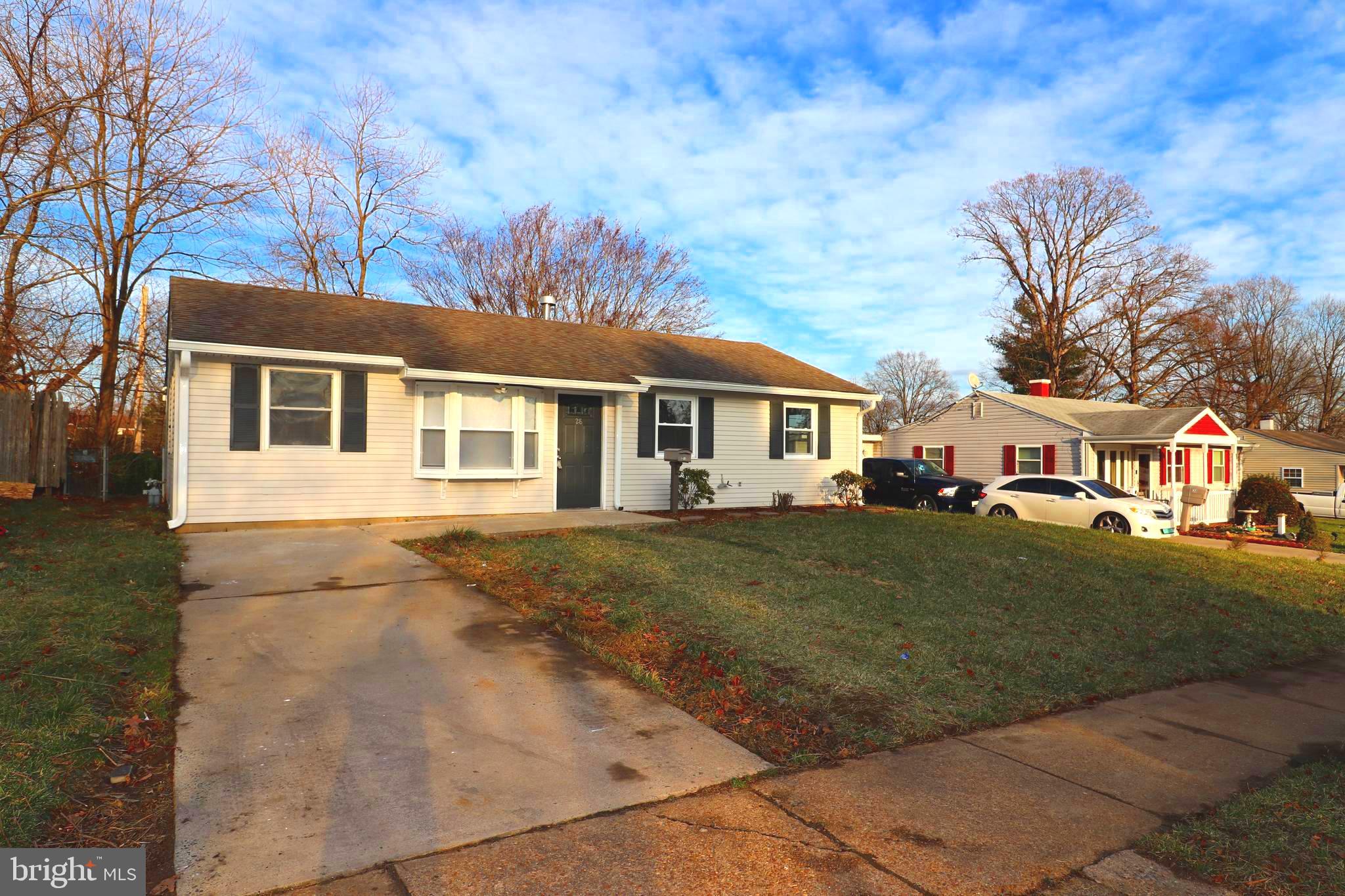 28 Chelwynne Road New Castle, DE 19720 - Photo 1 of 21 Front