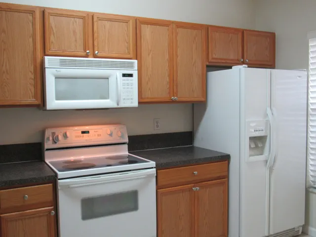 $2,150 | 5179 Palmbrooke Circle, West Palm Beach, FL 33417