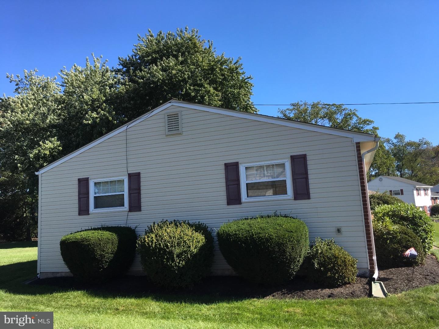 805 Claire Road Warminster, PA 18974 - Photo 22 of 25 Gallery Image 22