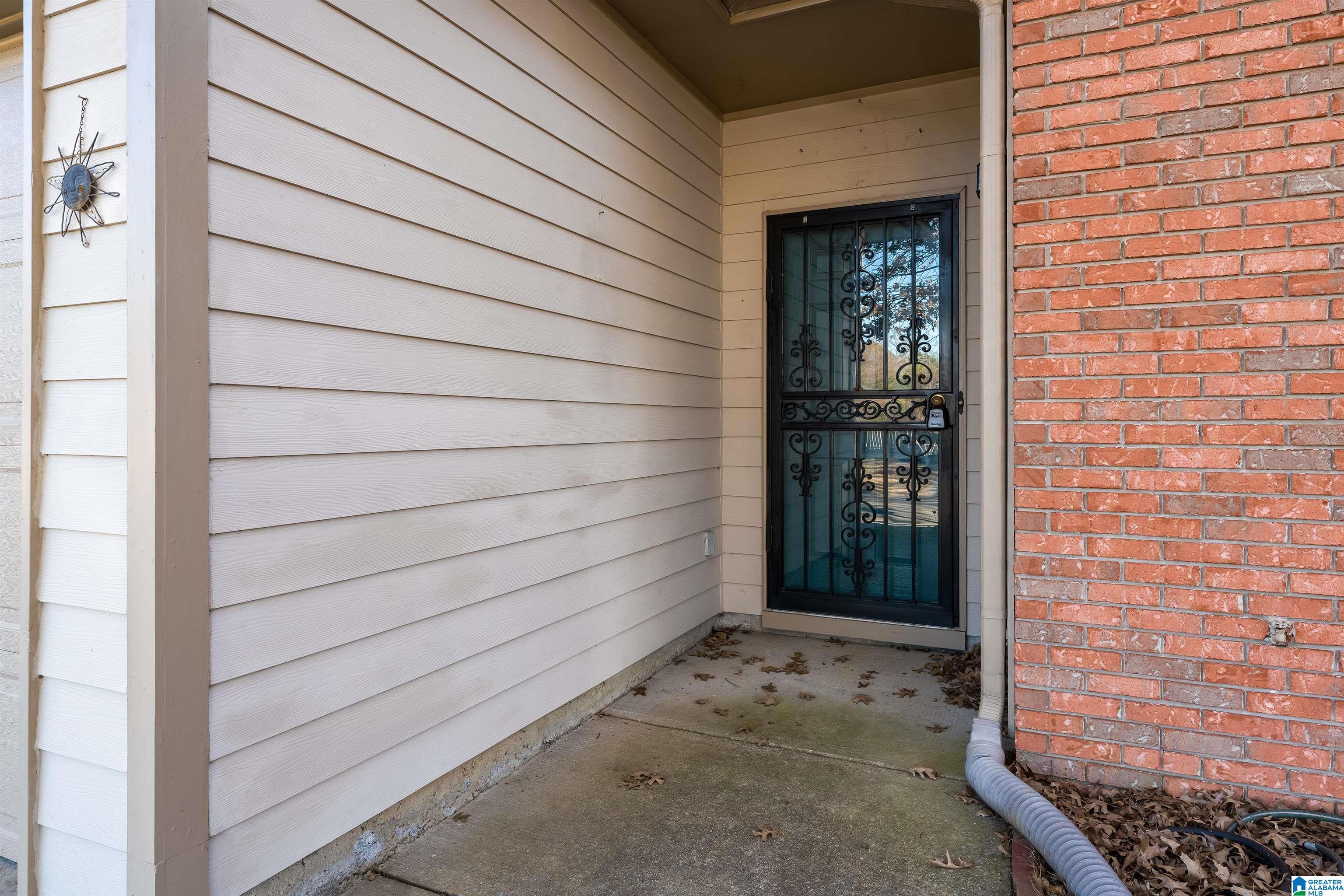 1821 Bristol Road Leeds, AL 35094 - Photo 4 of 25