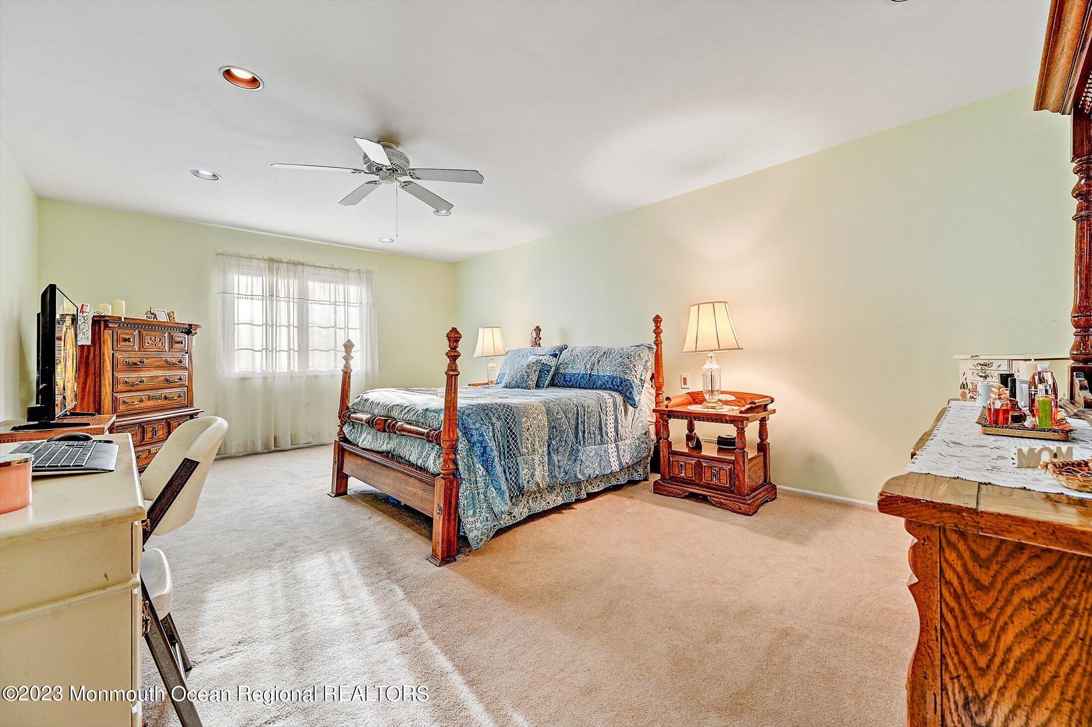 12 Shilling Road Manalapan, NJ 07726 - Photo 21 of 38 MASTER BEDROOM